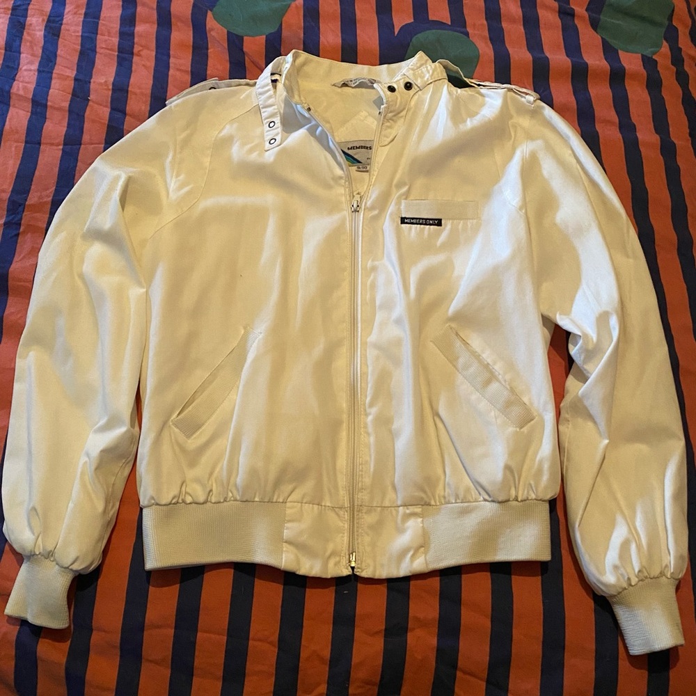 Vintage WHITE Member’s Only Jacket Size Small